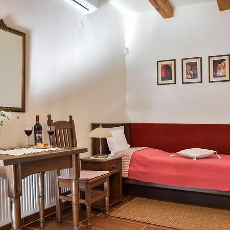 Bed and Breakfast Szin-Es Vendeghaz Szentes Esterno foto